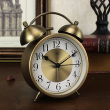 复古台式钟表摆件轻奢小型座钟学生桌面时钟创意金属家用客厅闹钟