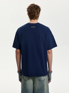 UNKNOWTAL 草写凹凸压花钢印短袖230G索罗娜凉感亲肤宽松百搭T恤