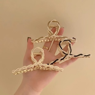 后腦勺盤發(fā)夾子頭飾網(wǎng)紅氣質(zhì)大號(hào)鯊魚夾發(fā)卡 高級(jí)感珍珠抓夾女夏季