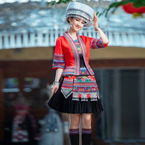 苗族演出服女少数民族服装演出服