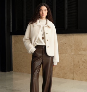 2025冬季新款淡粉橙色宽松加长袖小翻领单排扣H型短外套女