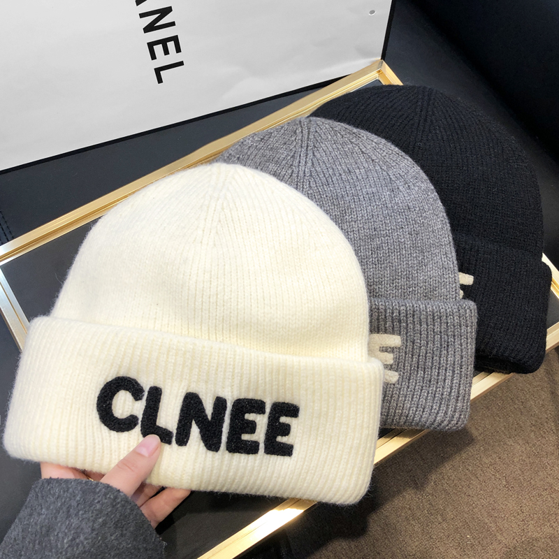 帽子女日系时尚刺绣字母素颜冷帽秋冬防寒保暖护耳包头针织毛线帽