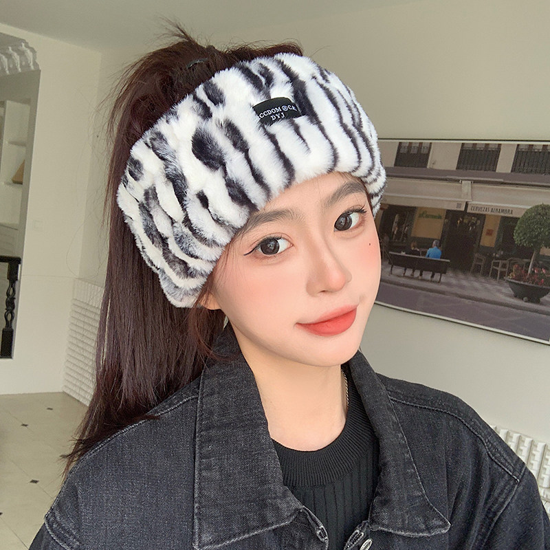 发带女秋冬外出时髦束发带洗脸宽边加厚保暖月子帽子护耳套头发箍