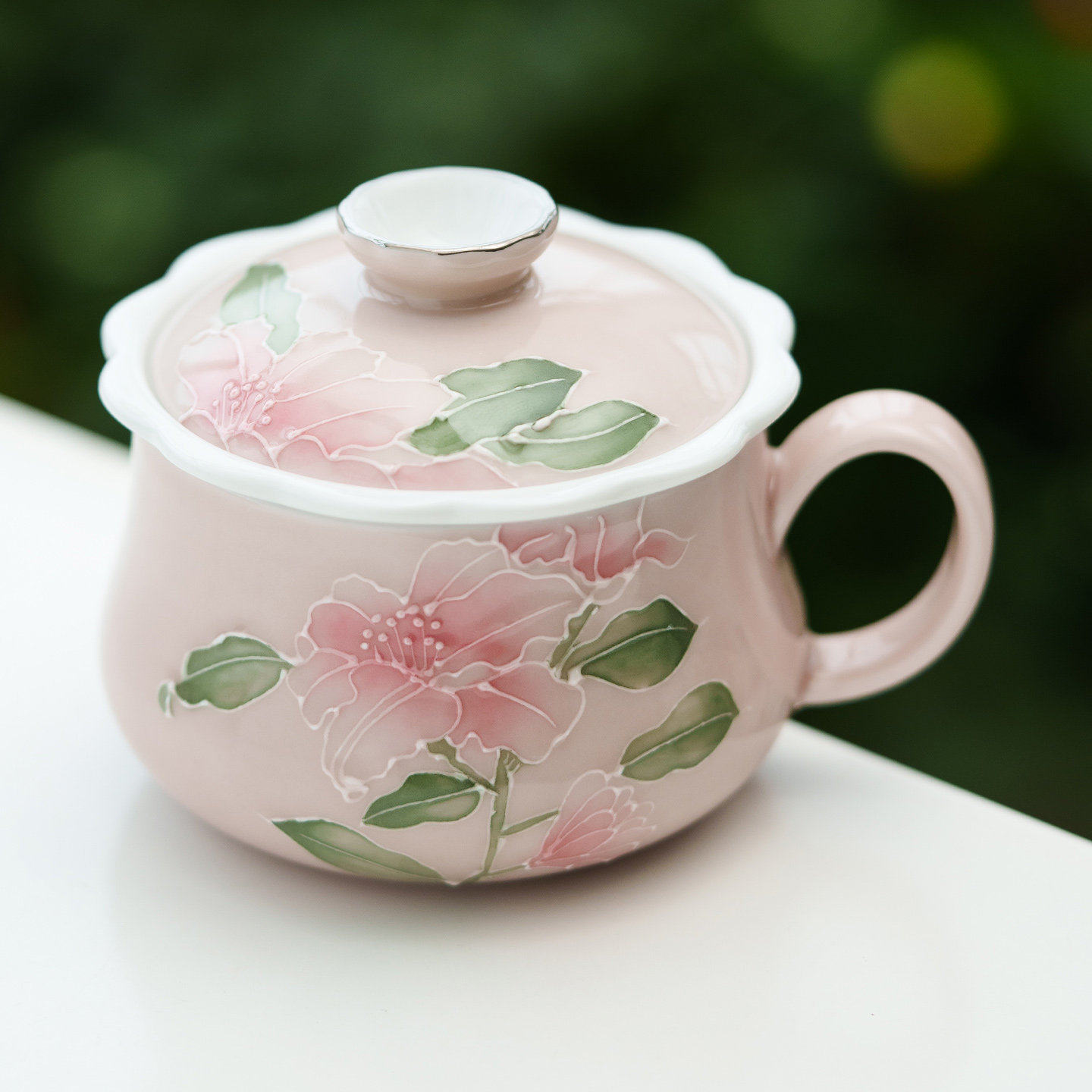 手绘描银堆雕粉百合花口茶咖杯