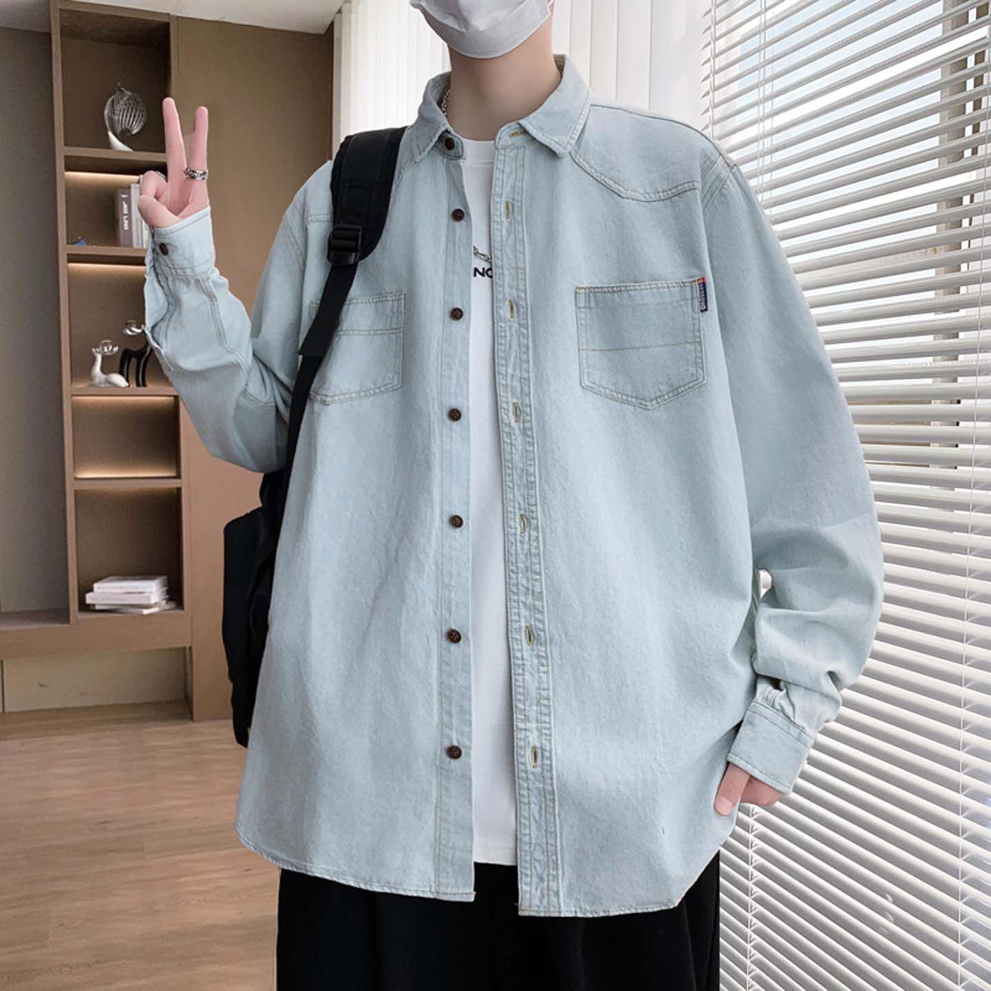 休闲纯棉牛仔男士长袖宽松衬衫图片