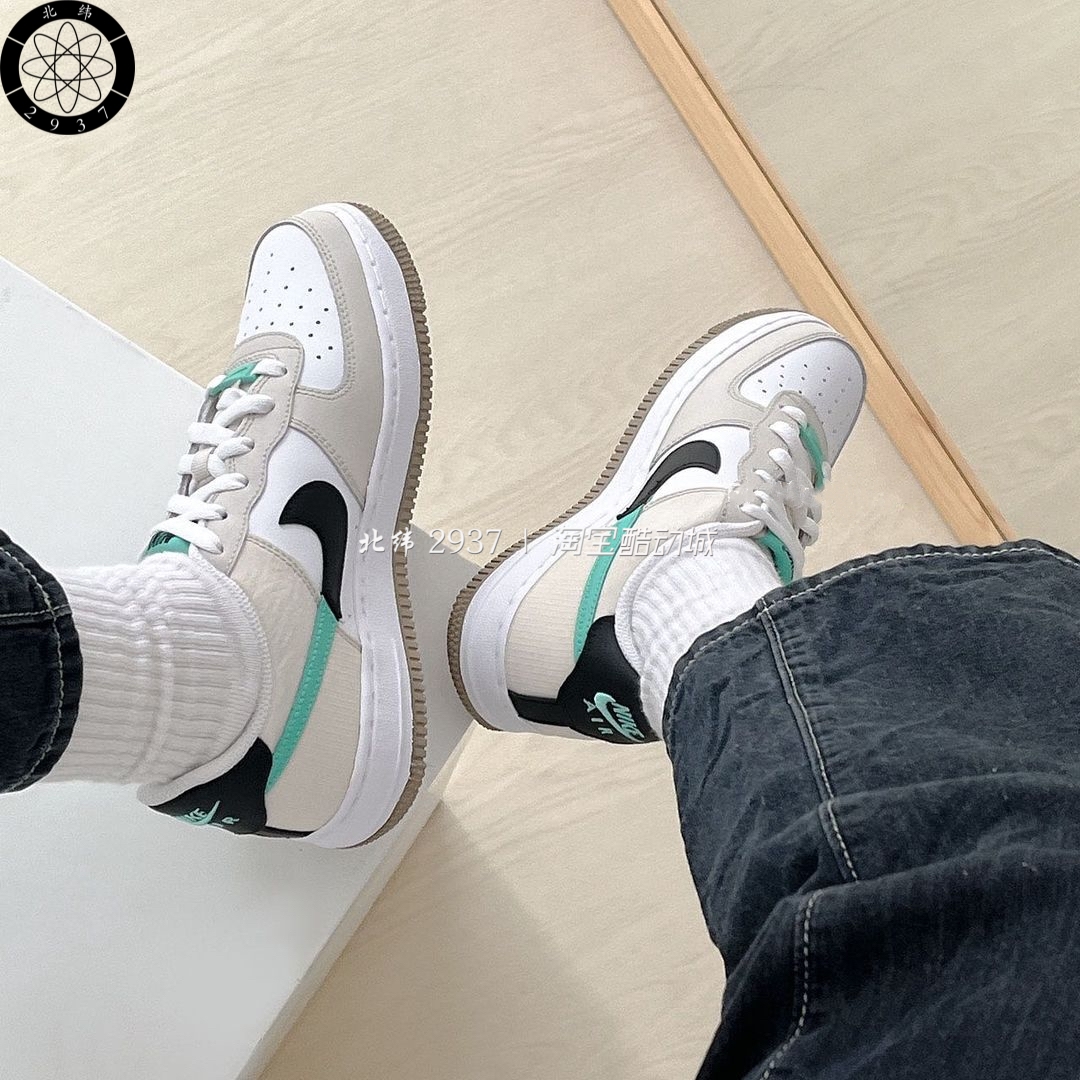 耐克男女空军一号经典板鞋