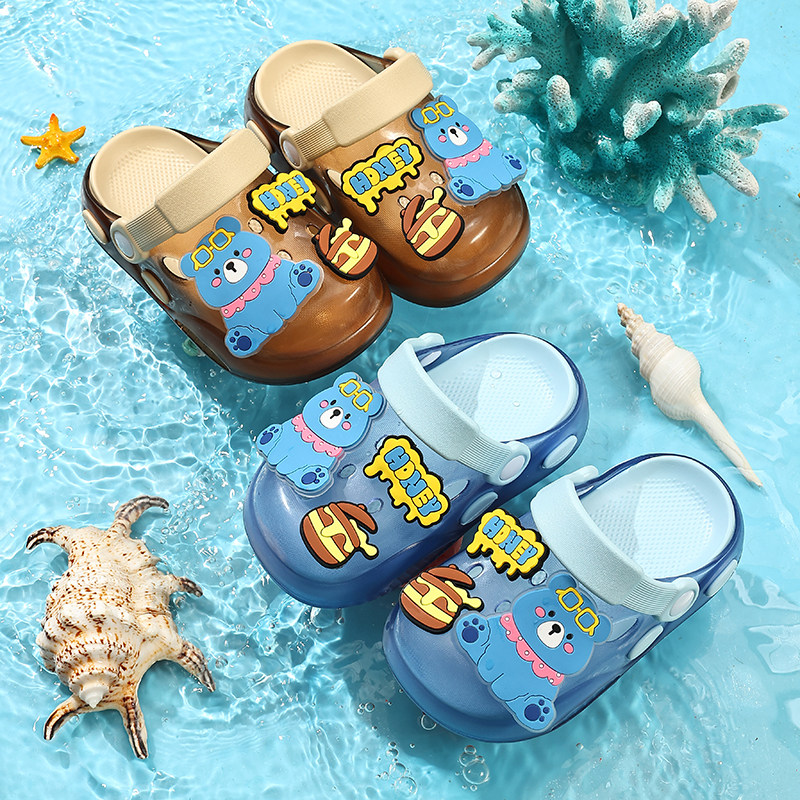 儿童洞洞鞋夏季男童居家软底卡通小熊可爱幼儿园宝宝外穿凉拖鞋