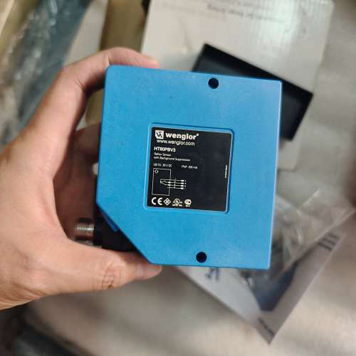 议价威格勒WENGLOR光电传感器HT80PBV3