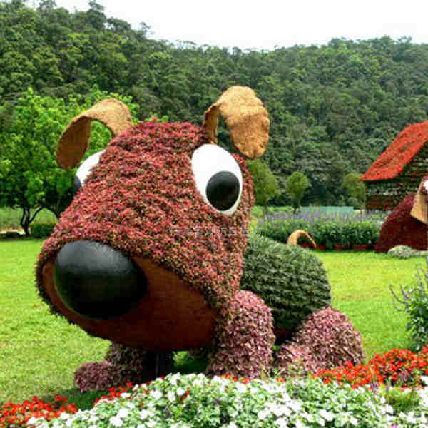 仿真绿雕狗动物园大型装饰绿雕景观人造绿植绿雕狗落地摆示
