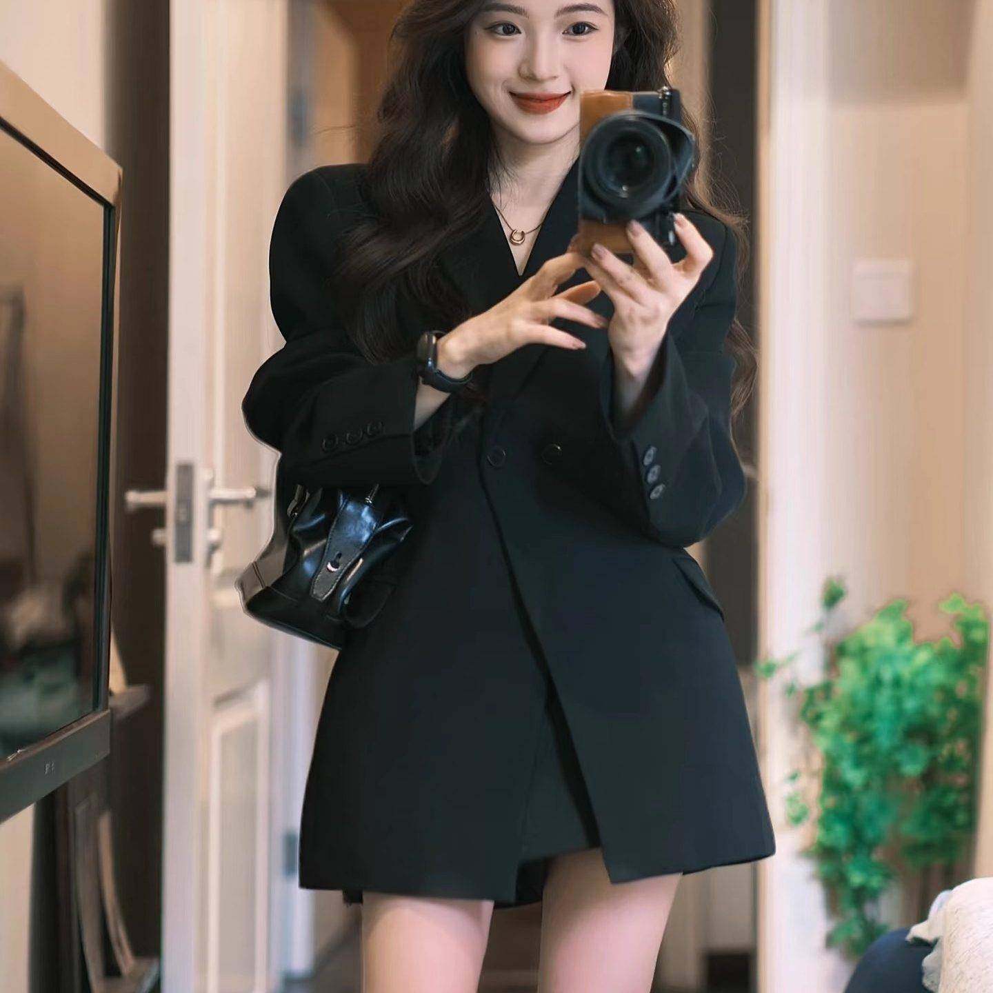 新品香港春秋新款高级感廓形西装外套女通勤中长款小个子收腰西服