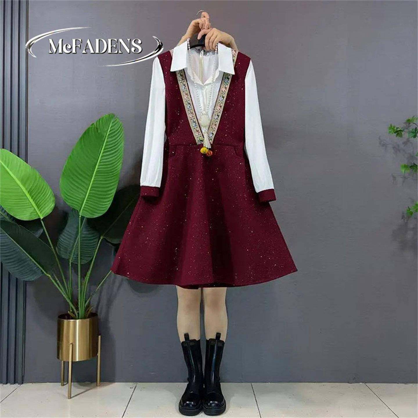 香港胖MM翻领长袖打底衬衫V领收腰洋气马甲裙大码女装气质两件套,女装/女士精品,大码套装,淘宝优惠券,粉丝福利购,淘宝优惠卷