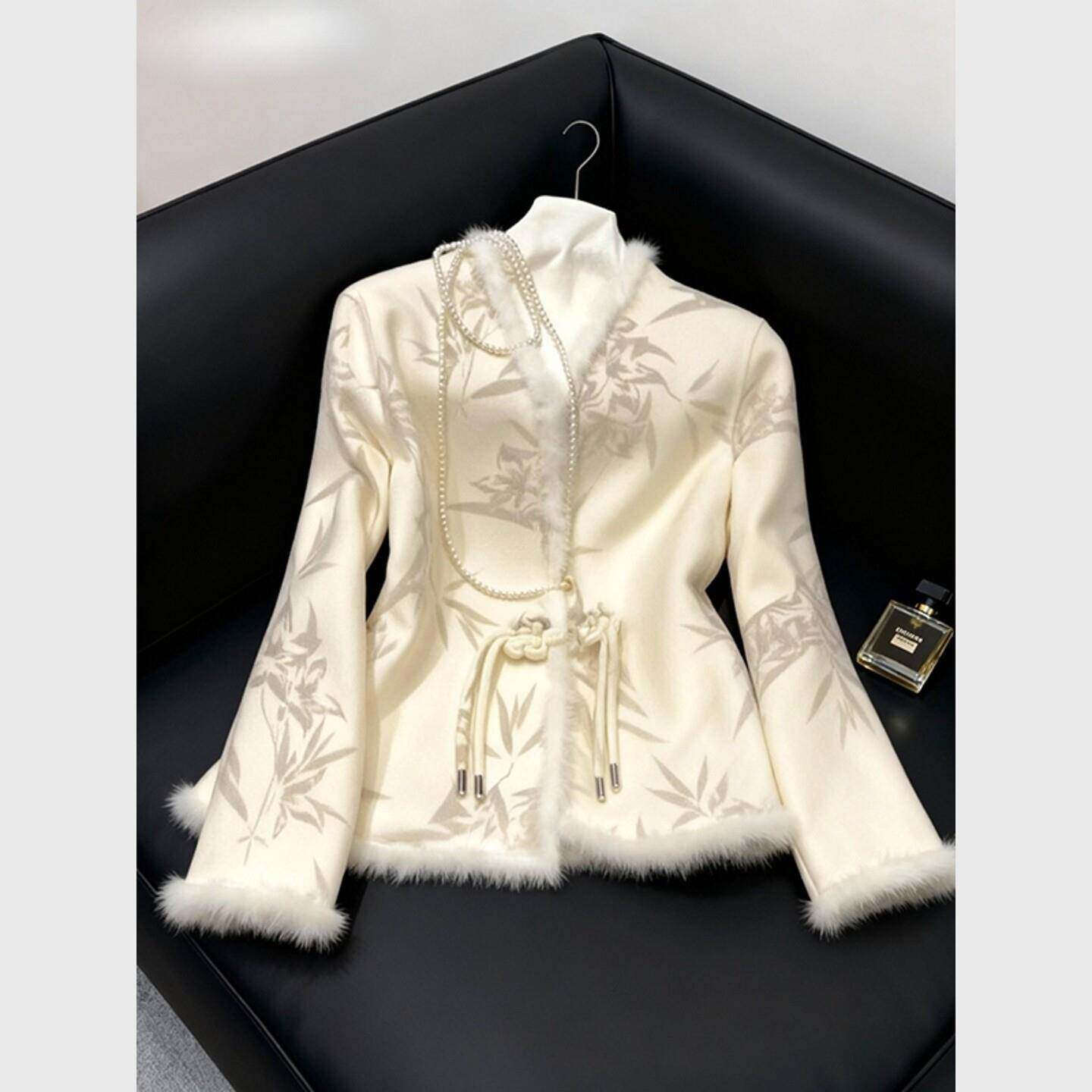 高档轻奢新中式国风盘扣毛绒衬衫女士加绒打底衫内搭杏色提花上衣