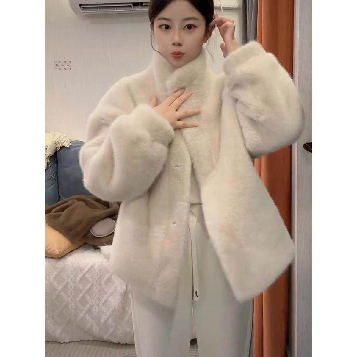 欧洲站2025年新款冬季皮毛一体貂绒外套皮草时尚短款水貂毛毛外套