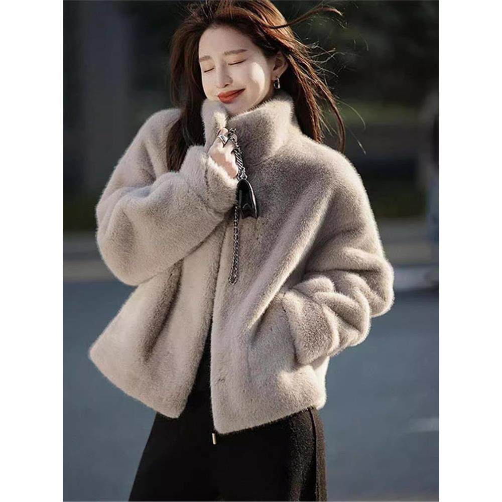 欧洲站秋冬新款皮毛一体水貂绒外套女短款保暖立领獭兔毛时尚外套