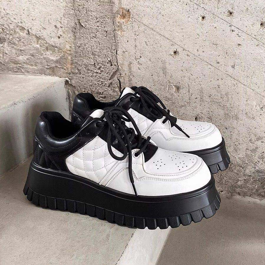 潮牌秋季黑白真皮板鞋男新款松糕厚底增高老爹鞋高级感百搭运动鞋