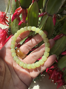 新疆和田玉若羌黄玉手串6.8*7.8mm