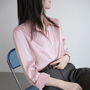 女 衬衫 演绎优雅职场ol日常穿搭格调上衣 丝滑醋酸微宽松长袖 TRR
