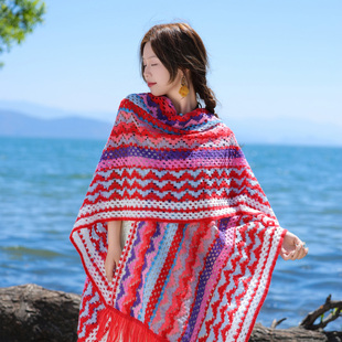 民族风针织外搭披肩女春夏薄款 2025新款 云南新疆丽江旅游红色斗篷
