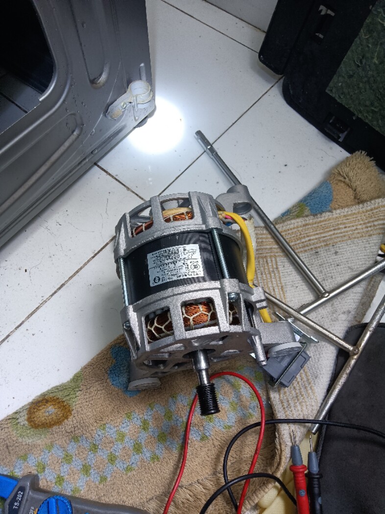 适用松下洗衣机XQG90-E9025/E1025/XQG100-E1028原装的马达