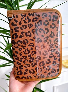 加厚宽经典豹纹证件护照手账票据母婴防疫包相册活页本收纳大容量