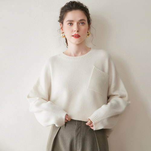 大表姐同款羊绒衫女圆领斜口袋宽松慵懒风毛衣时髦洋气针织羊毛衫