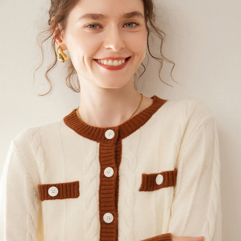 秋冬羊绒开衫女圆领宽松拼色小香风毛衣外套洋气显瘦针织羊毛上衣