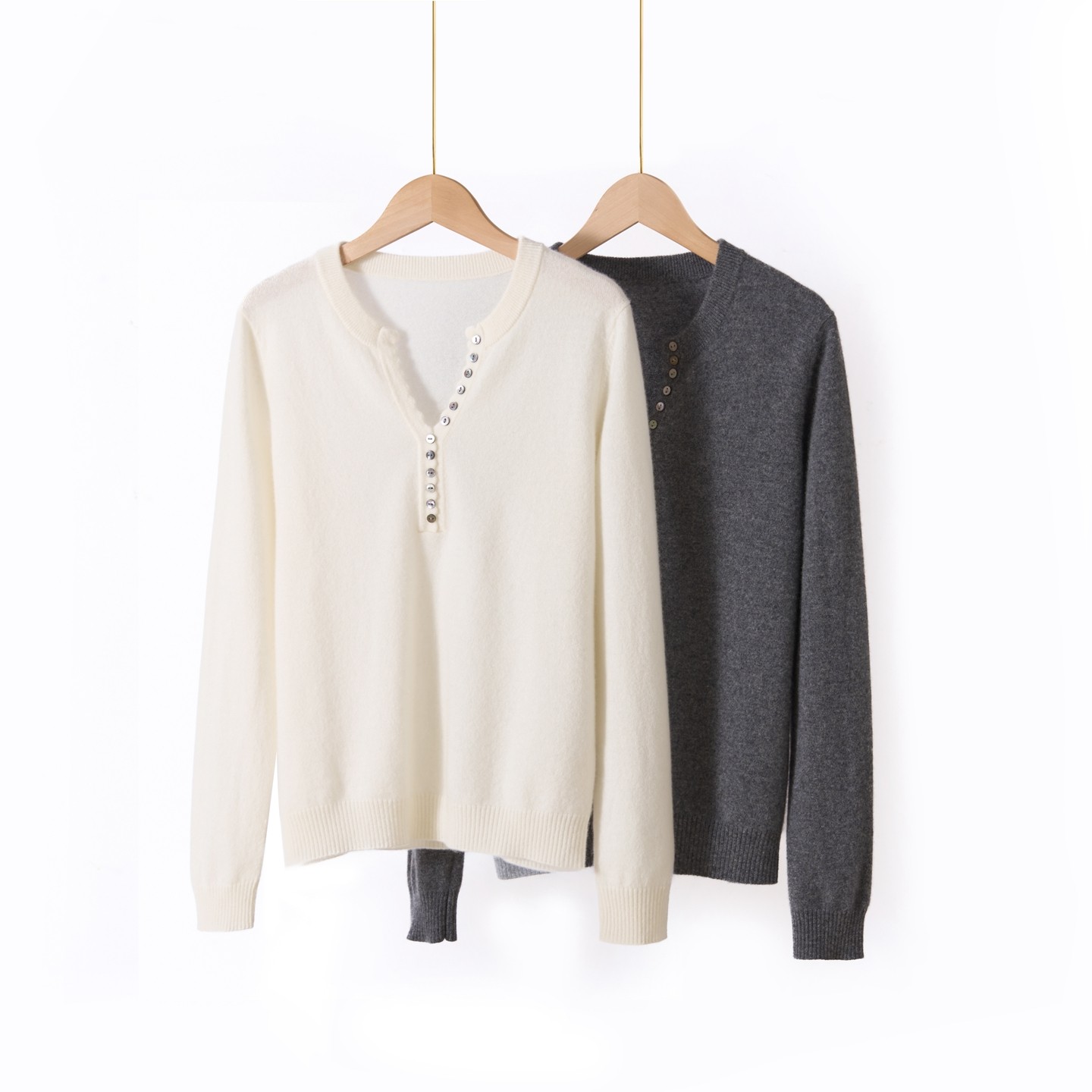 时尚设计感100%山羊绒衫女V领宽松高端轻奢毛衣明星同款针织打底,女装/女士精品,羊绒衫,淘宝优惠券,粉丝福利购,淘宝优惠卷