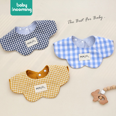 baby incoming婴儿口水巾花瓣防水围嘴透气宝宝围兜防吐奶0-2岁