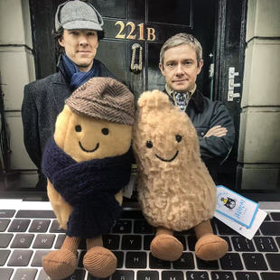 伦敦神探夏洛克创意公仔可爱查理薯条花生毛绒玩具玩偶送朋友礼物
