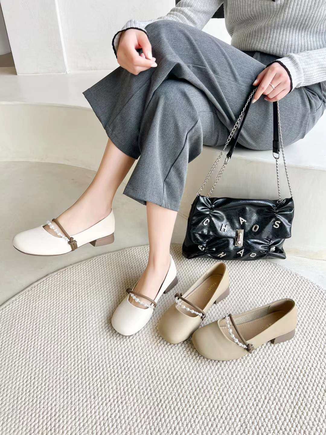 巨日哑光软皮一字双带珍珠女单鞋2024春款2520121低跟防滑妈妈鞋,女鞋,浅口单鞋,淘宝优惠券,粉丝福利购,淘宝优惠卷