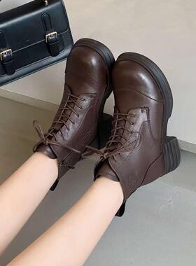 巨日软皮马丁靴2024秋新款矮靴2554120圆头侧拉链软底中跟女短靴