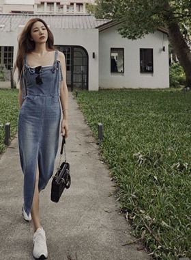 before30自制款许路儿lurehsuR221198肩绑带丹宁牛仔连衣裙秋冬新