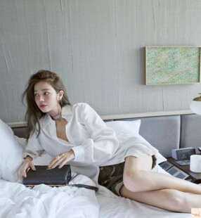 【强推】许路儿LUREHSU正品代购R221060大大的Boyfriend风白衬衫