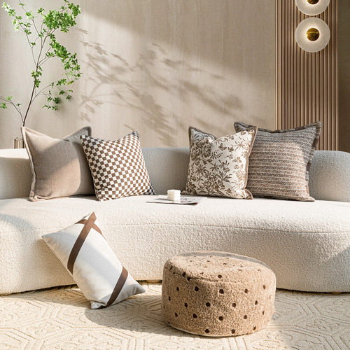 奶咖色抱枕沙发客厅法式中古风靠枕高级感腰枕雪尼尔提花靠垫