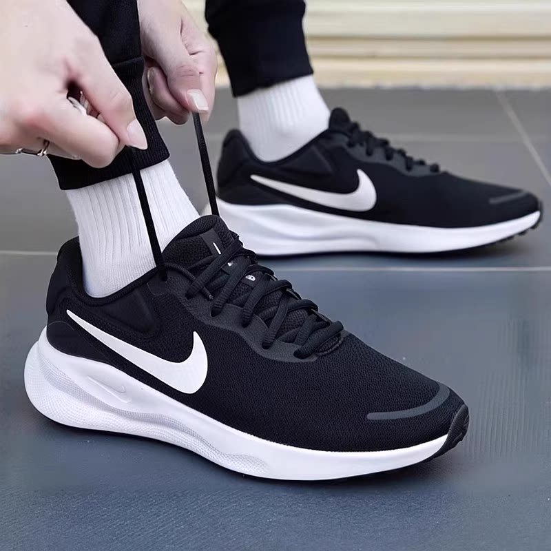 Nike耐克男鞋新款黑色网面透气运动鞋健身训练轻便缓震公路跑步鞋