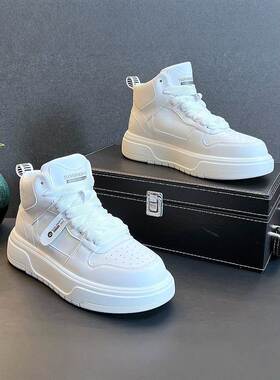 穿你的时尚和英俊的极简主义水行侠高帮简单厚底白色鞋与增加高度