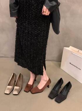 香港黑色方头粗跟高跟鞋女鞋子2025新款春季法式浅口气质通勤单鞋