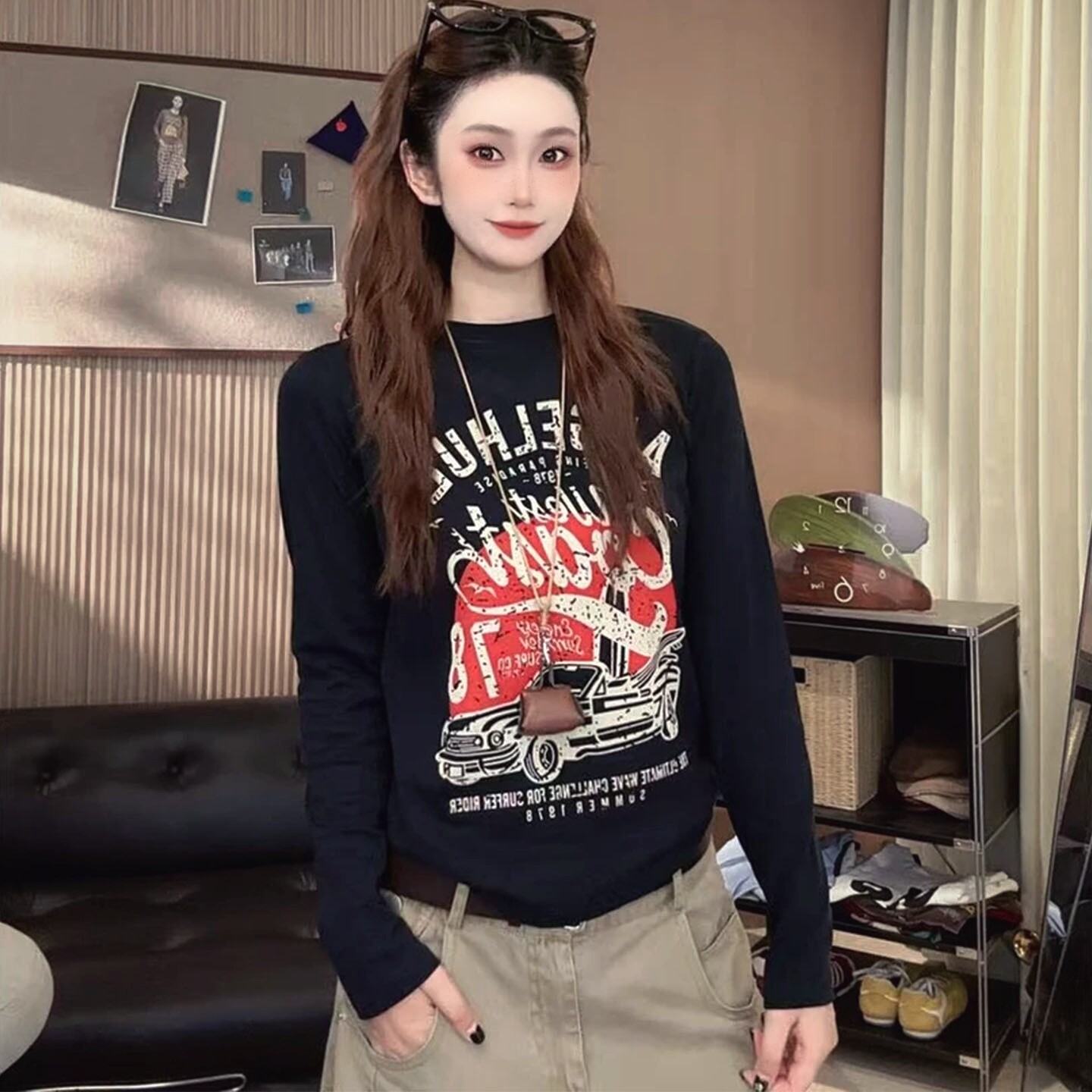 Angelhue藏青长袖印花T恤显瘦