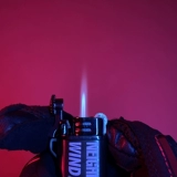 NBHD Tide Brand Yu Wenle Union версии Sea Metal прямо в пламя без ветра и личности, более легкий человек может быть раздут