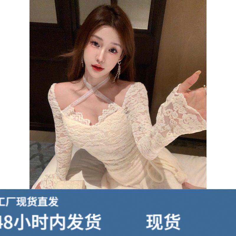 法式氛围感挂颈带胸垫蕾丝衫女秋冬季性感修身显瘦内搭长袖t上衣