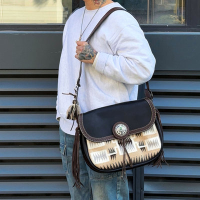 Lucky John 经典Chimayo印第安手编毛毯手打雷鸟银扣大号机车包