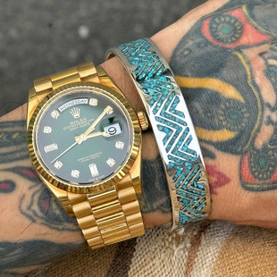 Mt Hill 印第安NAVAJO图腾背面唐草天然松石粉末镶嵌复古手镯