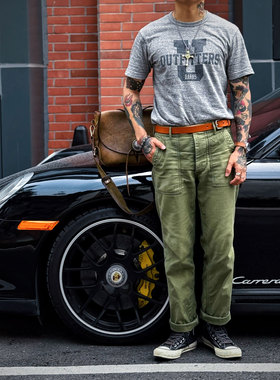 BARNS 一天只做12件 日本制空纺棉雪花复古灰色校园风印花 T 恤