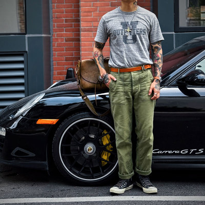 BARNS 一天只做12件 日本制空纺棉雪花复古灰色校园风印花 T 恤