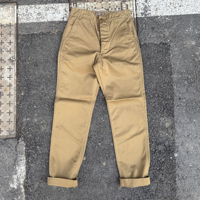 Workers Japan 日常逸品 修身锥形复古斜纹Officer军官卡其休闲裤