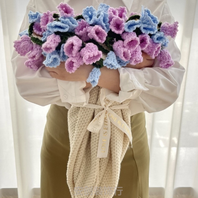 成品玫瑰花束毛毯子手工编织披肩钩织生日礼物女生送闺蜜实用