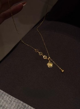 金店同款三铜钱碎冰有钱花项链久不掉色爆闪轻奢时尚高级感锁骨链