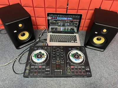 先锋打碟机 2手机器 功能正常 成色一般 ddj rb 内置声卡打碟