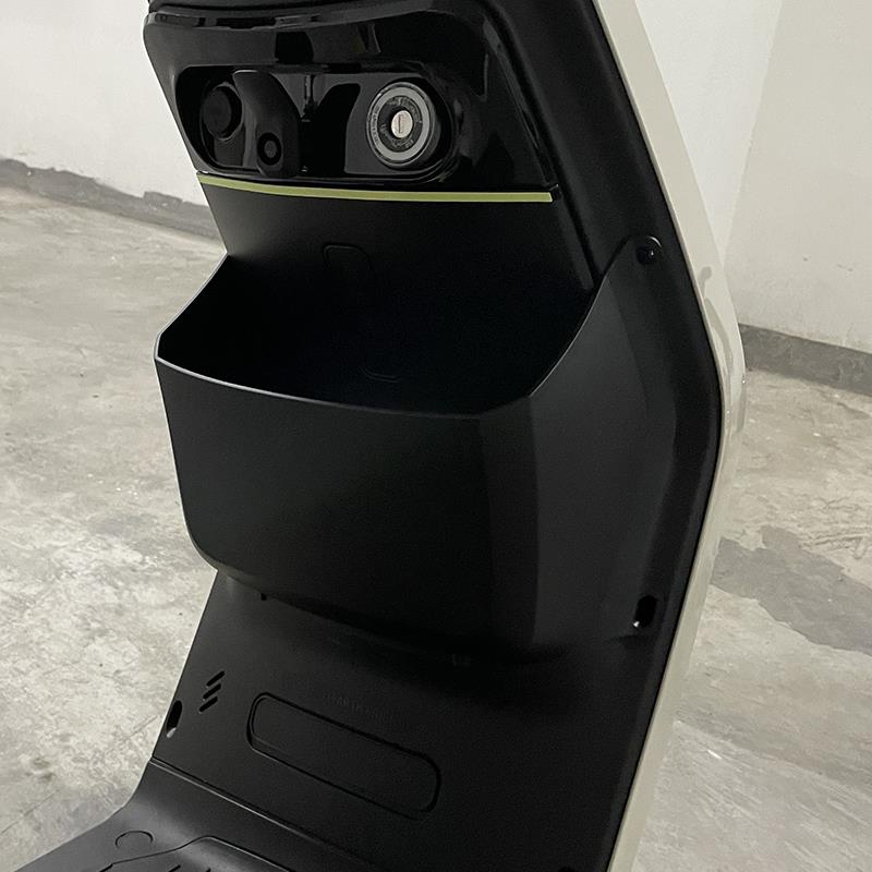 小牛MTplay电动车MT前置储物盒