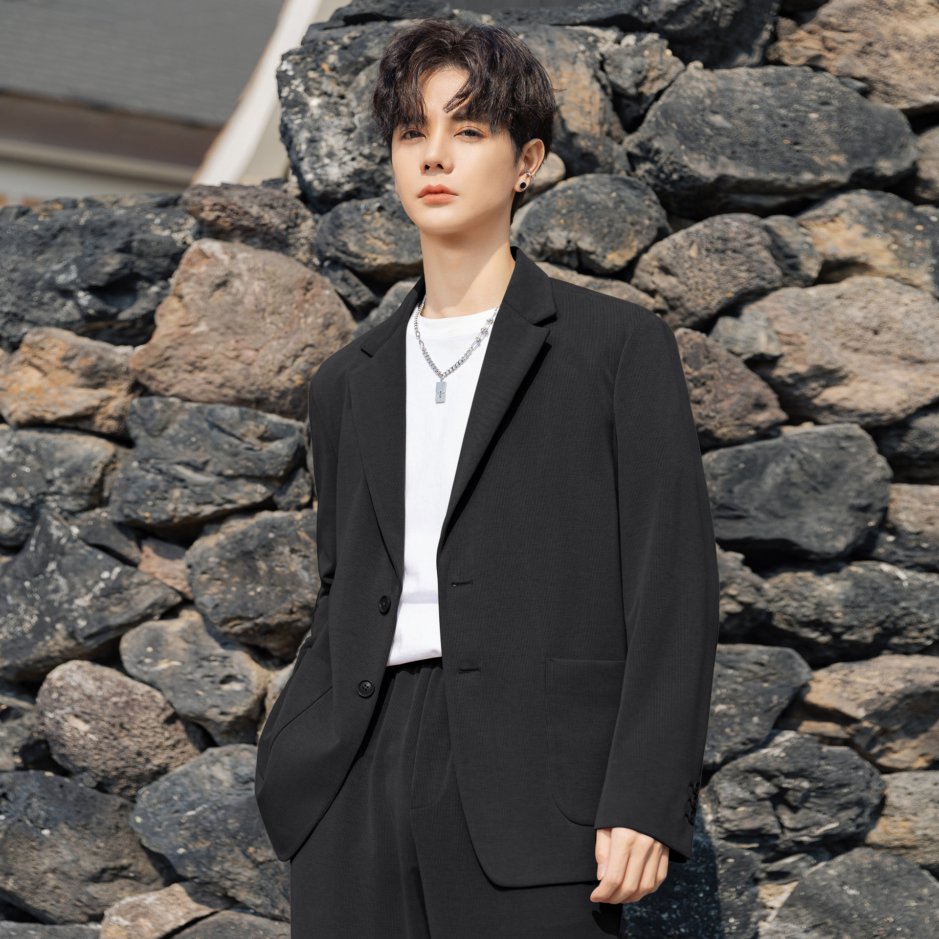 肌理感通勤休闲西服男2026春秋季新款小西服外套上衣结婚两件套装